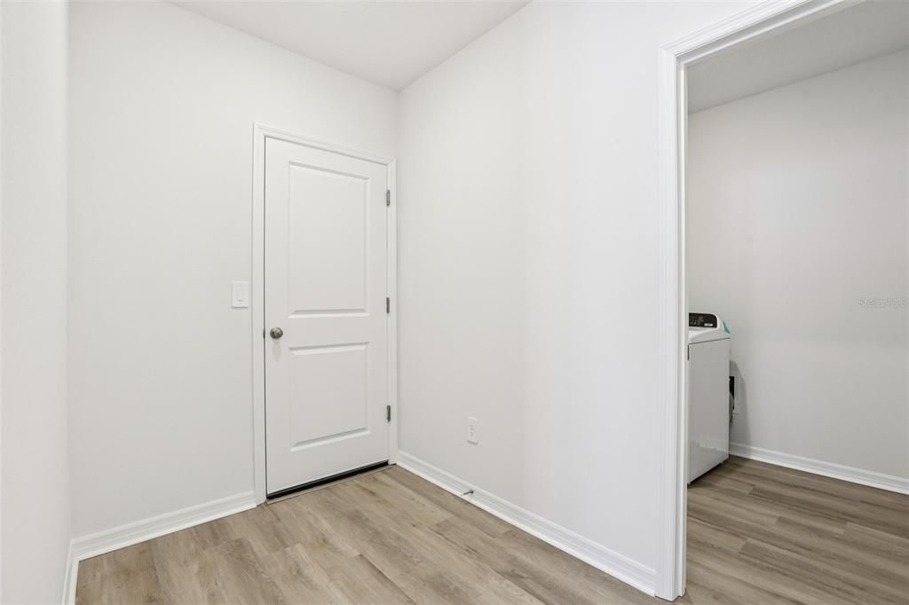 For Sale: $346,330 (4 beds, 2 baths, 2503 Square Feet)