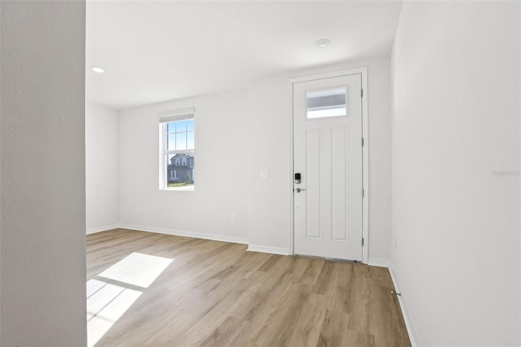 For Sale: $346,330 (4 beds, 2 baths, 2503 Square Feet)