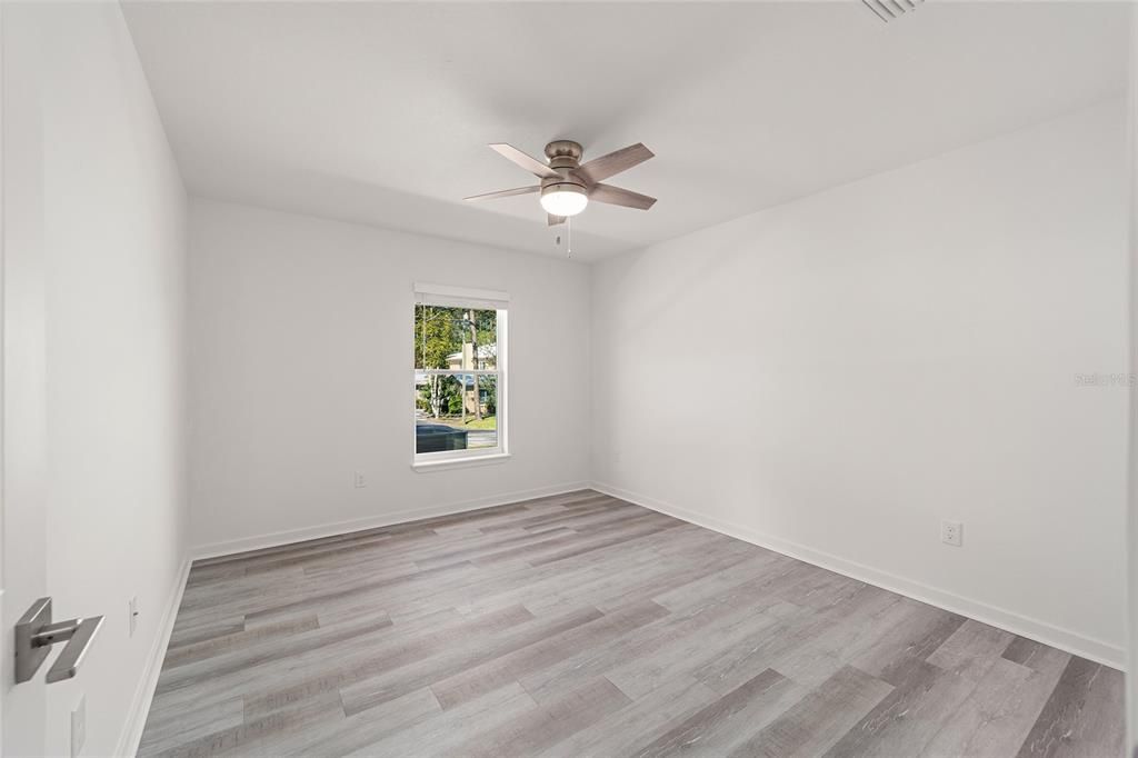 For Rent: $1,975 (3 beds, 2 baths, 1350 Square Feet)
