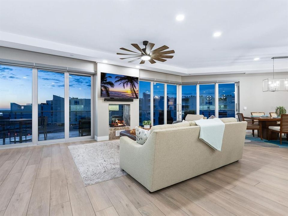 For Sale: $4,995,000 (6 beds, 5 baths, 4015 Square Feet)