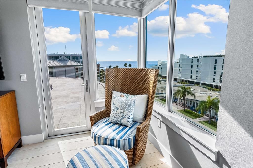 For Sale: $4,995,000 (6 beds, 5 baths, 4015 Square Feet)