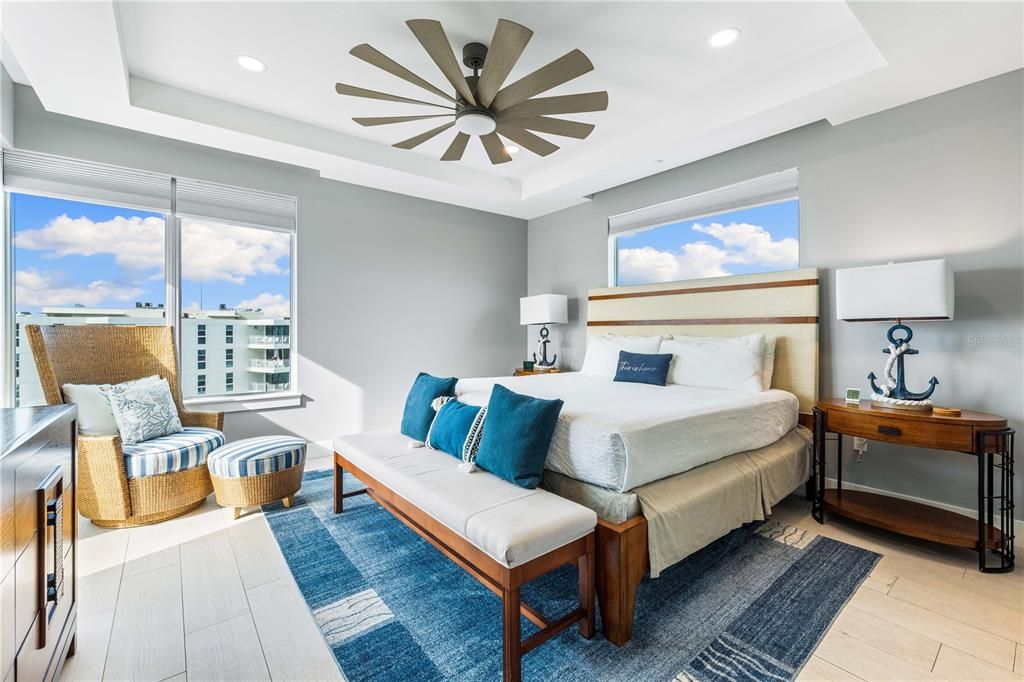 For Sale: $4,995,000 (6 beds, 5 baths, 4015 Square Feet)