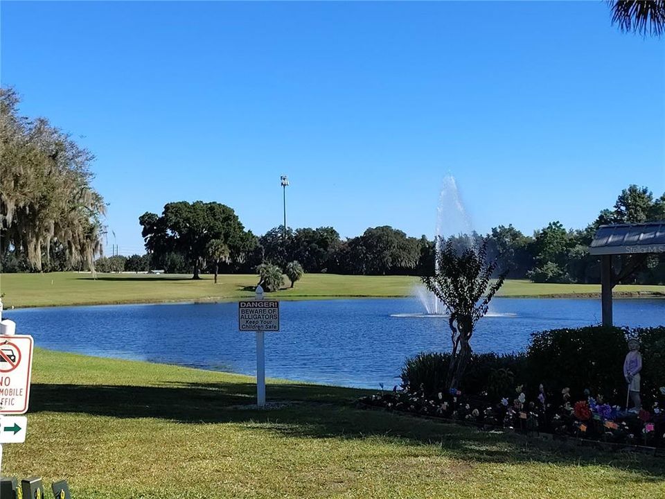 Active With Contract: $157,000 (2 beds, 2 baths, 1066 Square Feet)
