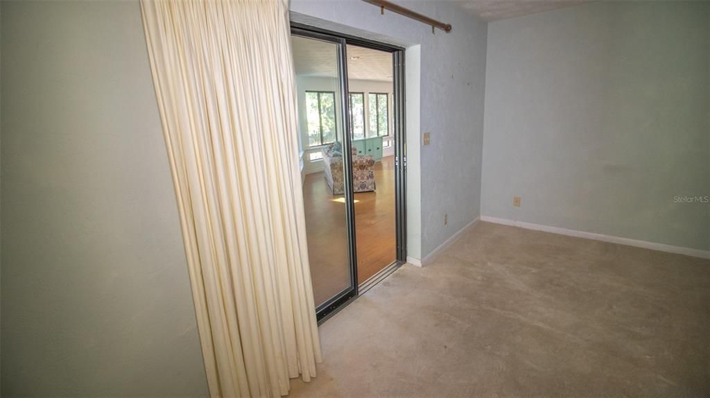 For Sale: $499,000 (3 beds, 3 baths, 2445 Square Feet)