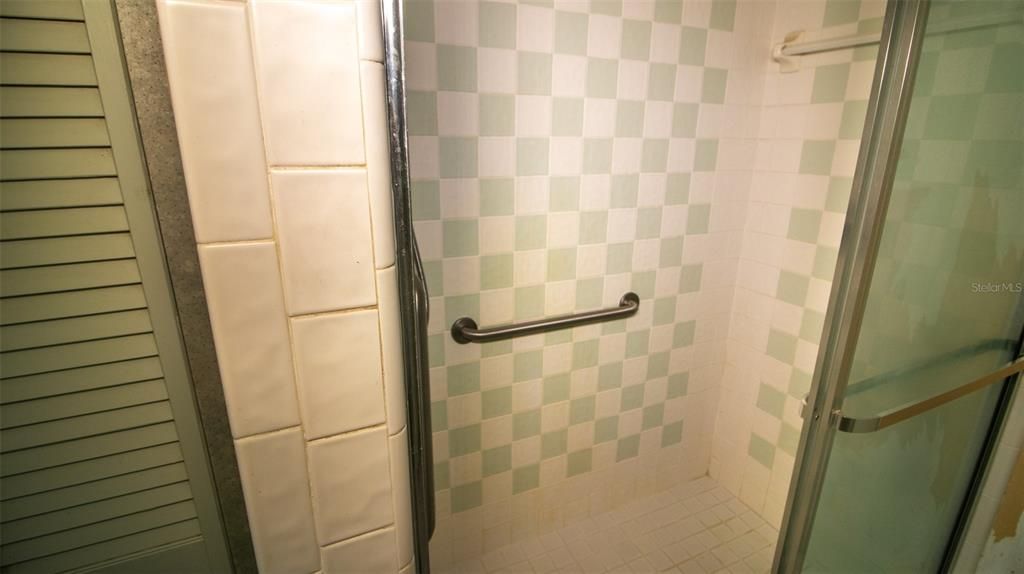 For Sale: $499,000 (3 beds, 3 baths, 2445 Square Feet)