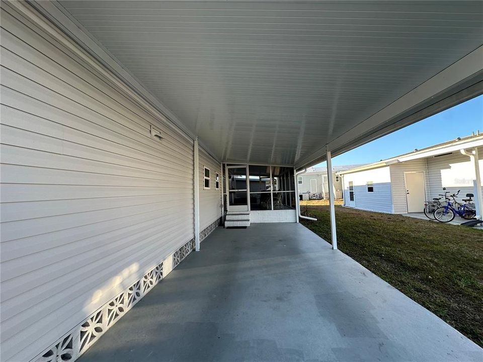 Active With Contract: $69,000 (2 beds, 1 baths, 672 Square Feet)
