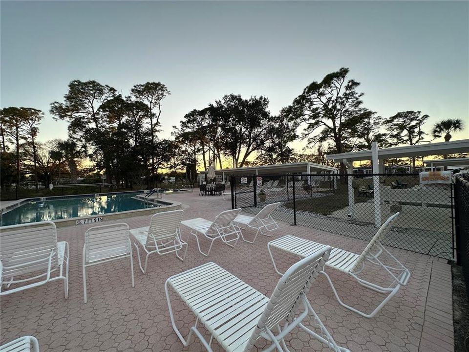 Active With Contract: $69,000 (2 beds, 1 baths, 672 Square Feet)