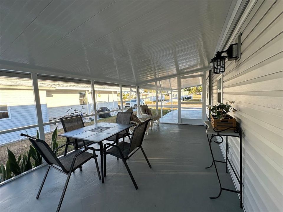 Active With Contract: $69,000 (2 beds, 1 baths, 672 Square Feet)
