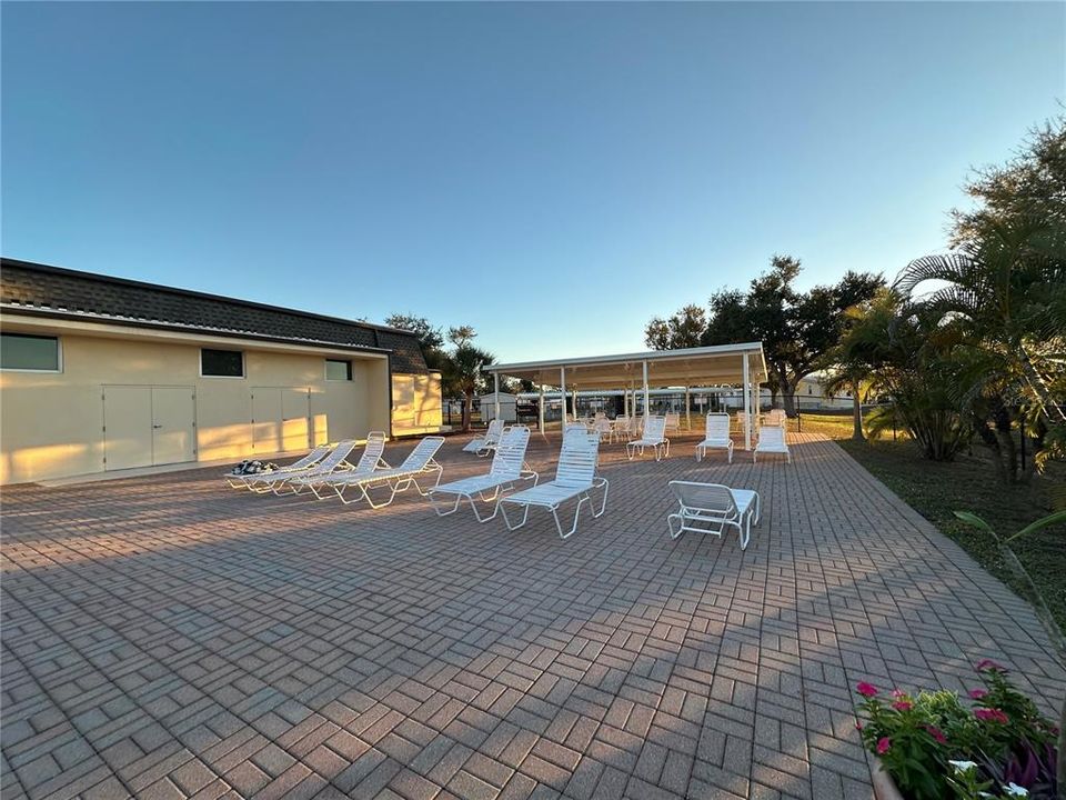 Active With Contract: $69,000 (2 beds, 1 baths, 672 Square Feet)