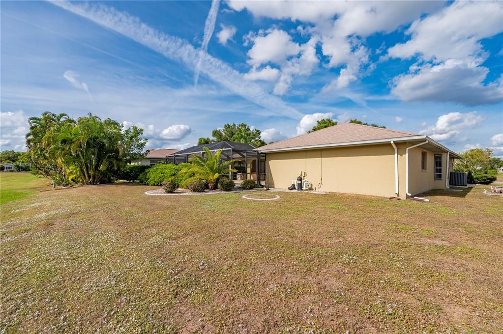 Active With Contract: $339,000 (3 beds, 2 baths, 1883 Square Feet)