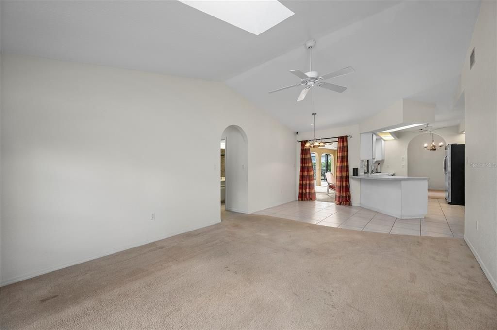 Active With Contract: $339,000 (3 beds, 2 baths, 1883 Square Feet)