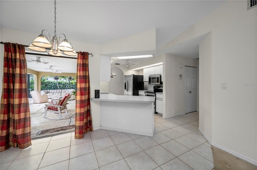 Active With Contract: $339,000 (3 beds, 2 baths, 1883 Square Feet)