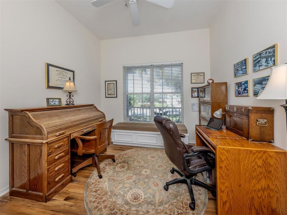 For Sale: $1,625,000 (4 beds, 2 baths, 3602 Square Feet)
