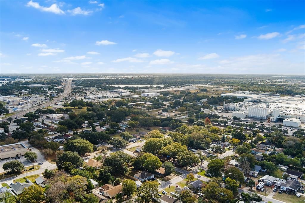 Active With Contract: $206,000 (2 beds, 1 baths, 848 Square Feet)