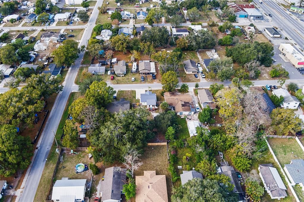 Active With Contract: $206,000 (2 beds, 1 baths, 848 Square Feet)