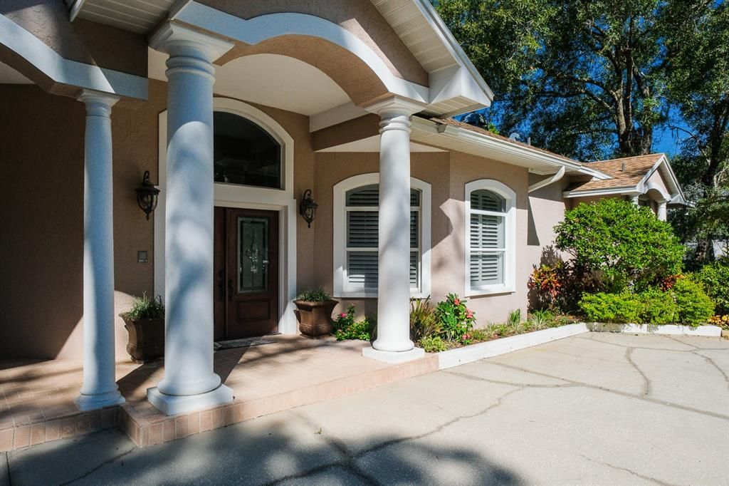 For Sale: $1,199,900 (5 beds, 3 baths, 4246 Square Feet)