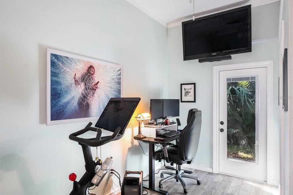 For Sale: $1,199,900 (5 beds, 3 baths, 4246 Square Feet)