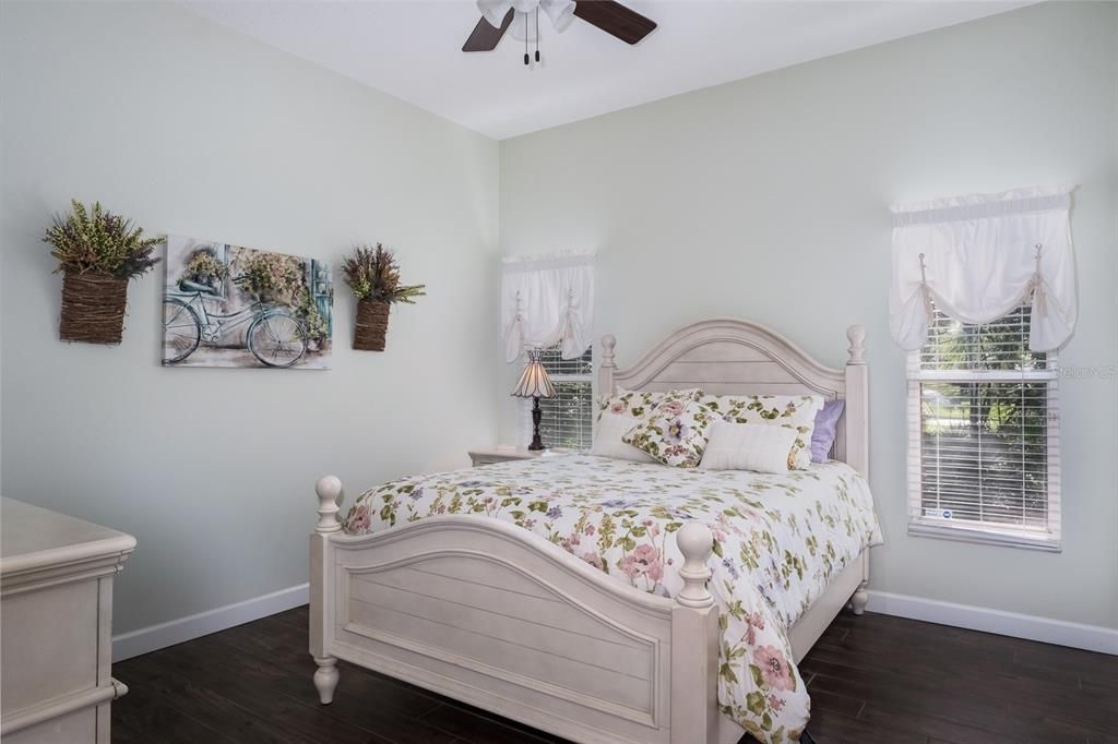 For Sale: $1,199,900 (5 beds, 3 baths, 4246 Square Feet)