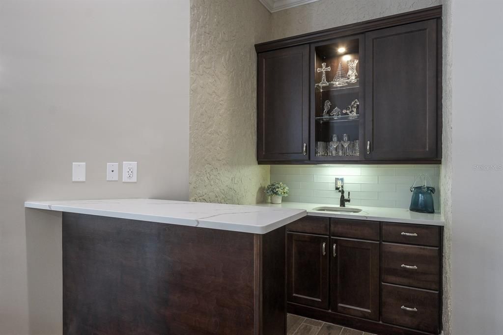 For Sale: $1,199,900 (5 beds, 3 baths, 4246 Square Feet)