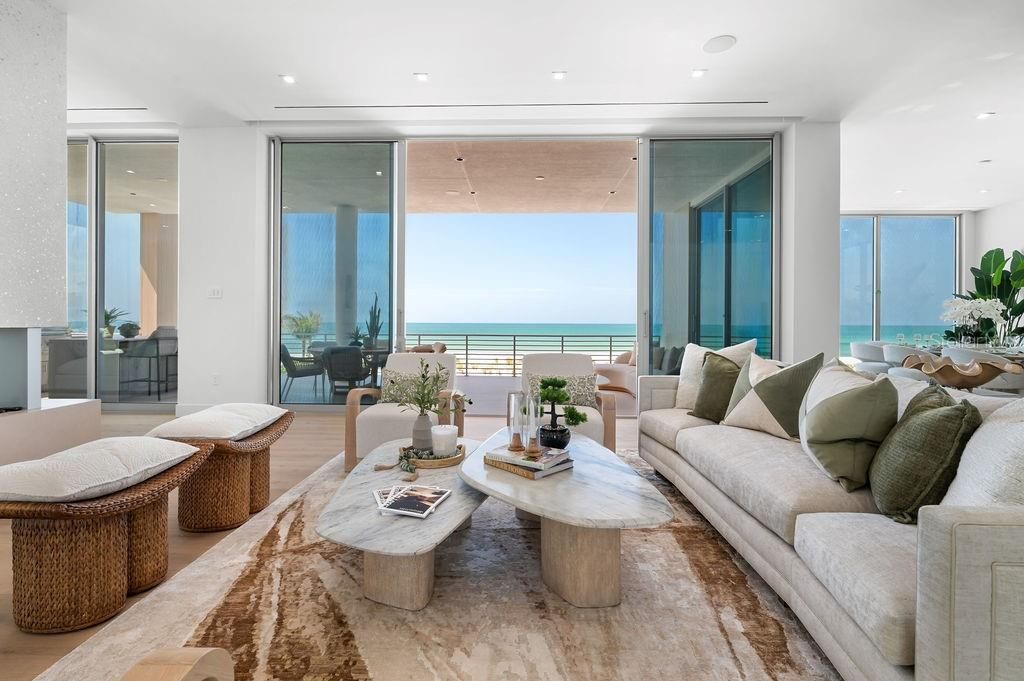 For Sale: $13,995,000 (4 beds, 4 baths, 6616 Square Feet)