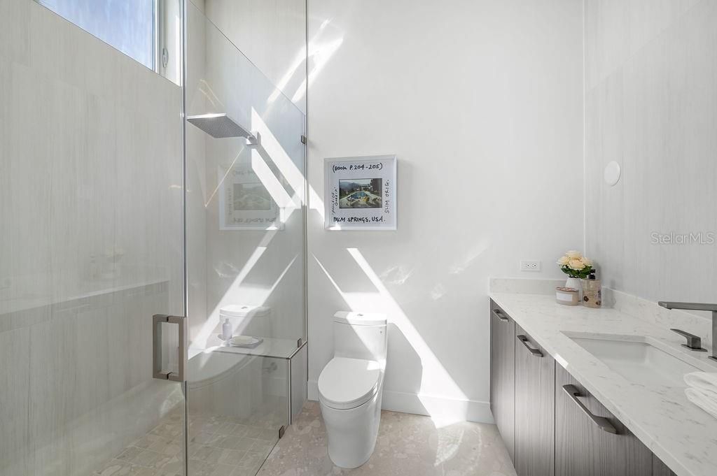 For Sale: $13,995,000 (4 beds, 4 baths, 6616 Square Feet)