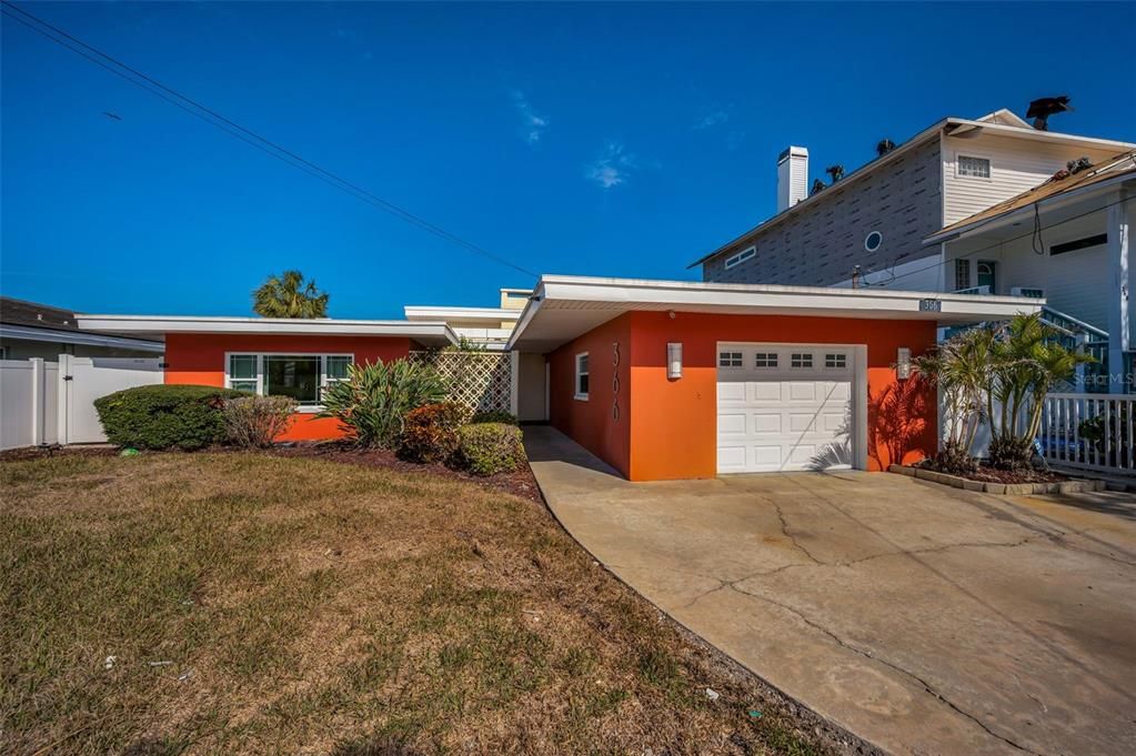 На продажу: $1,399,900 (3 спален, 2 ванн, 1745 Квадратных фут)
