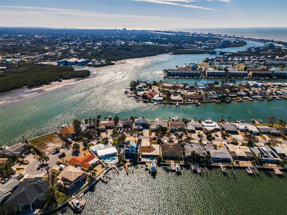 На продажу: $1,399,900 (3 спален, 2 ванн, 1745 Квадратных фут)