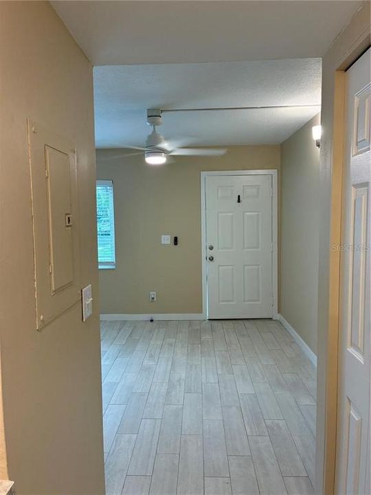 For Sale: $85,000 (0 beds, 1 baths, 336 Square Feet)