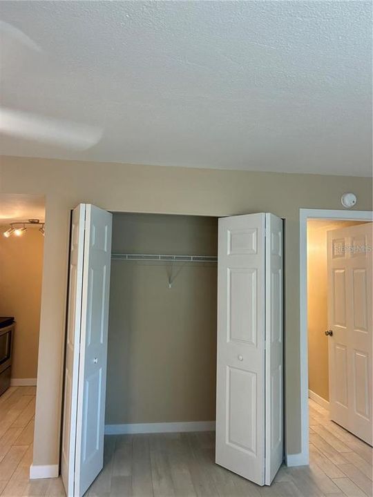 For Sale: $85,000 (0 beds, 1 baths, 336 Square Feet)