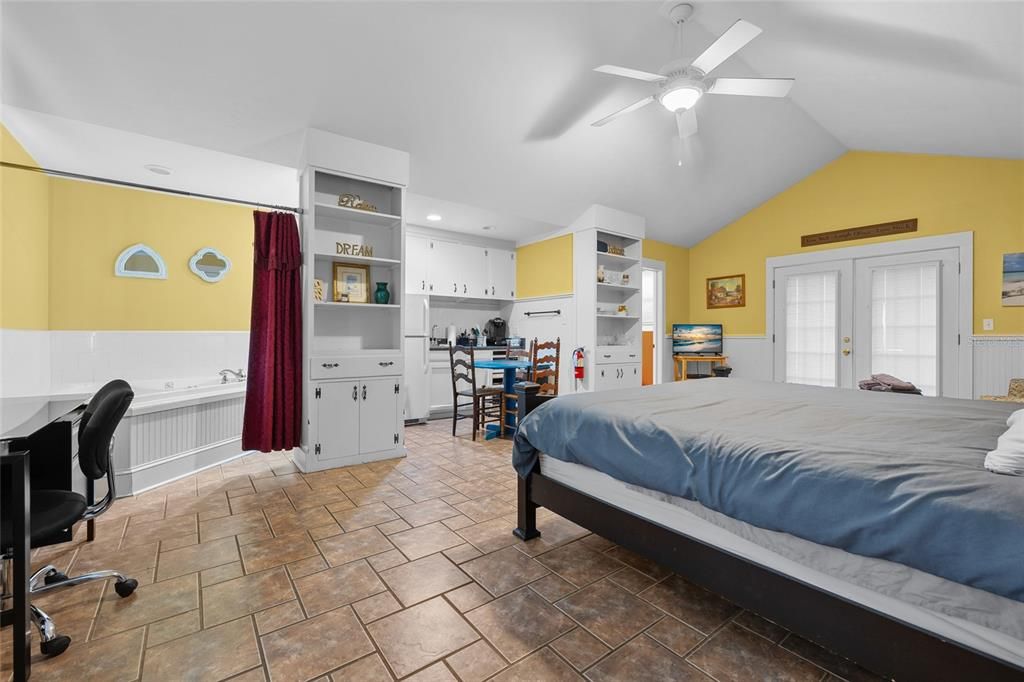 For Sale: $2,100,000 (12 beds, 12 baths, 8500 Square Feet)