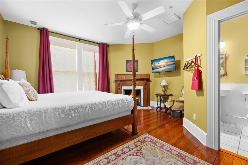 For Sale: $2,100,000 (12 beds, 12 baths, 8500 Square Feet)