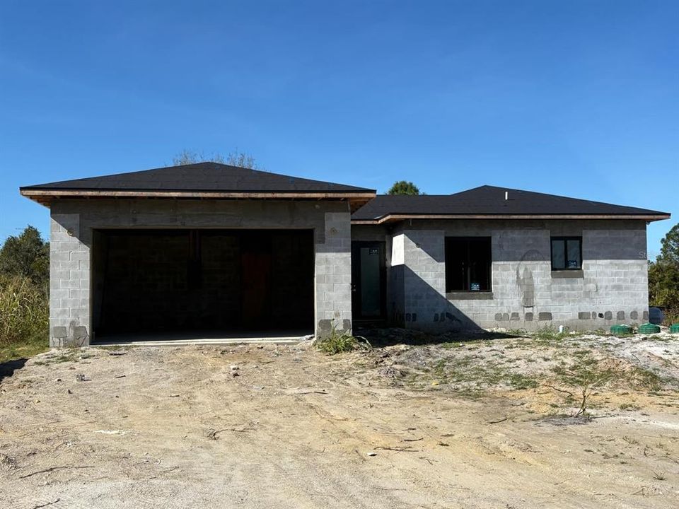 For Rent: $2,150 (4 beds, 2 baths, 1550 Square Feet)