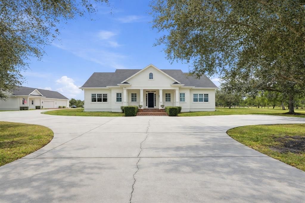 For Sale: $3,750,000 (5 beds, 4 baths, 7662 Square Feet)