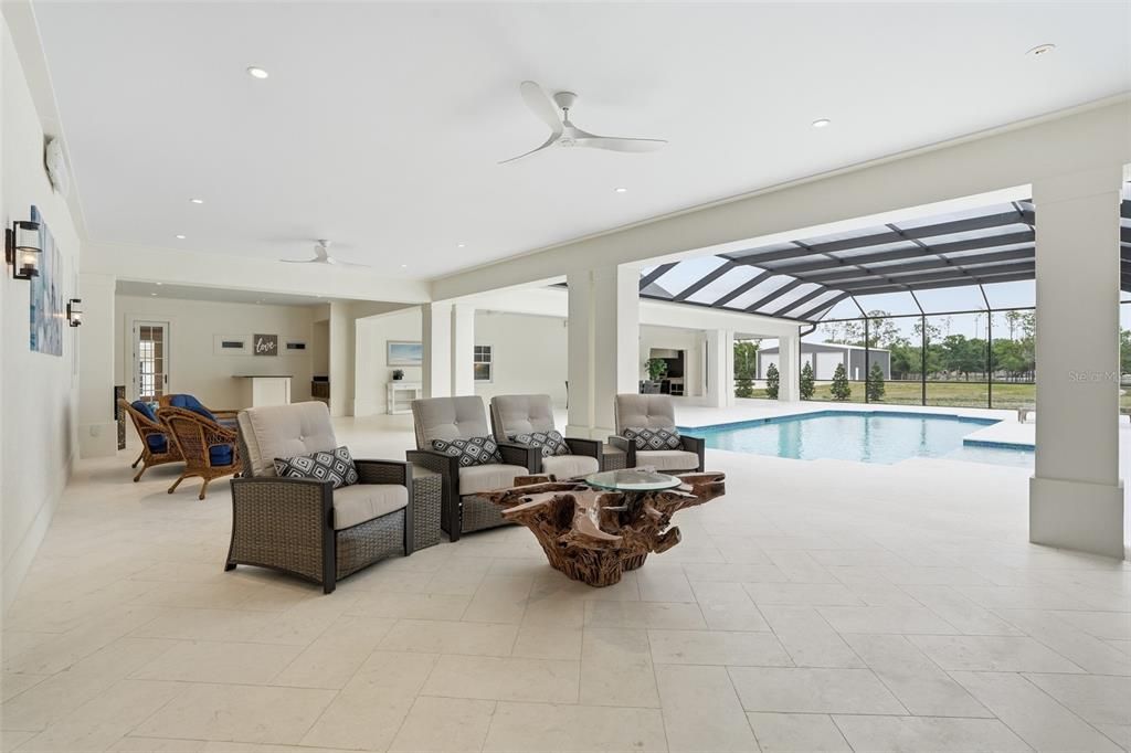 For Sale: $3,750,000 (5 beds, 4 baths, 7662 Square Feet)
