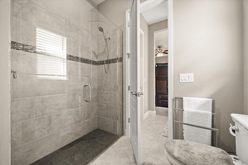 En Venta: $1,475,000 (5 camas, 5 baños, 4098 Pies cuadrados)