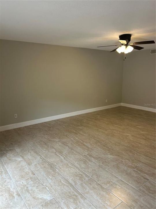 В аренду: $2,890 (3 спален, 2 ванн, 1432 Квадратных фут)