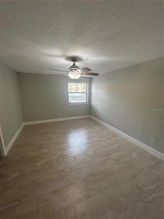 В аренду: $2,890 (3 спален, 2 ванн, 1432 Квадратных фут)