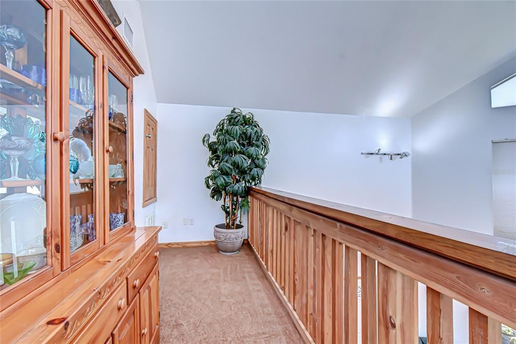 For Sale: $899,000 (3 beds, 3 baths, 2348 Square Feet)