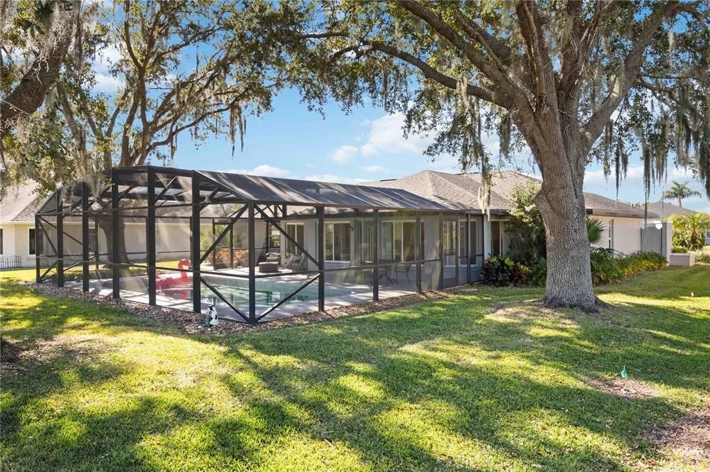 For Sale: $369,999 (3 beds, 2 baths, 2236 Square Feet)