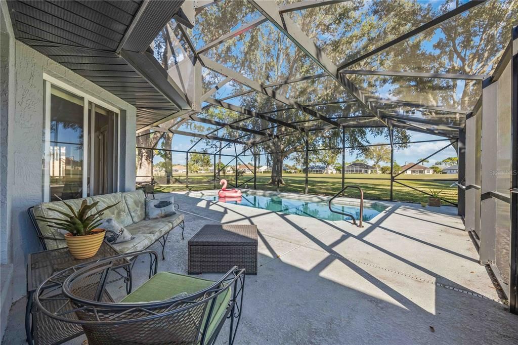 For Sale: $369,999 (3 beds, 2 baths, 2236 Square Feet)