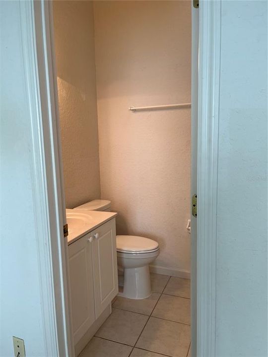 En Venta: $450,000 (3 camas, 3 baños, 1834 Pies cuadrados)