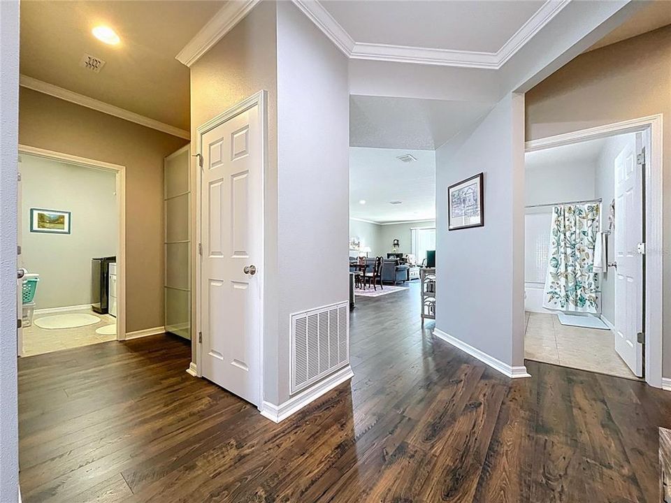 На продажу: $334,999 (3 спален, 2 ванн, 2144 Квадратных фут)
