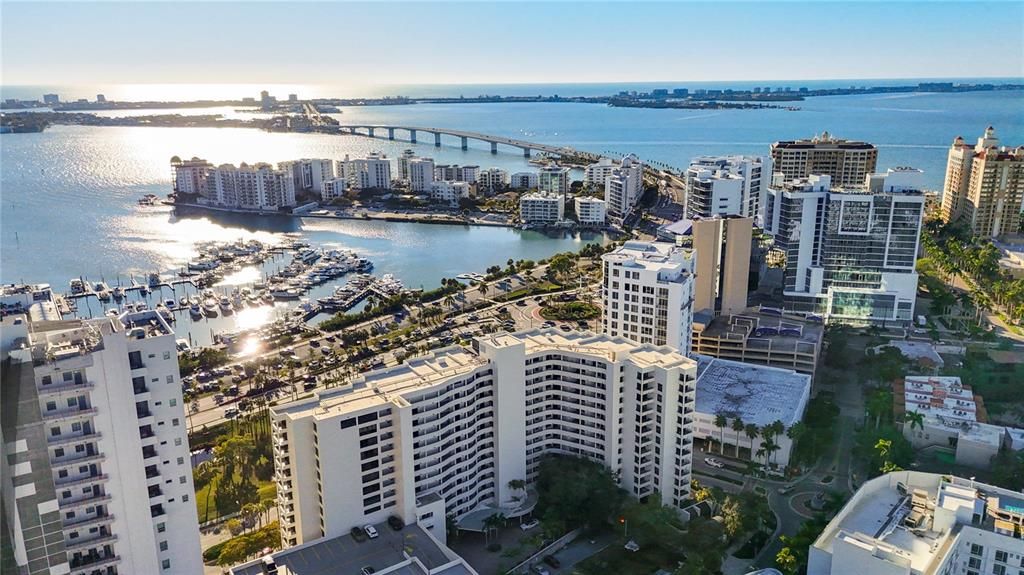Active With Contract: $1,375,000 (2 beds, 2 baths, 1629 Square Feet)