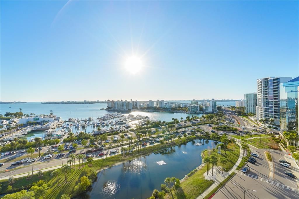Active With Contract: $1,375,000 (2 beds, 2 baths, 1629 Square Feet)