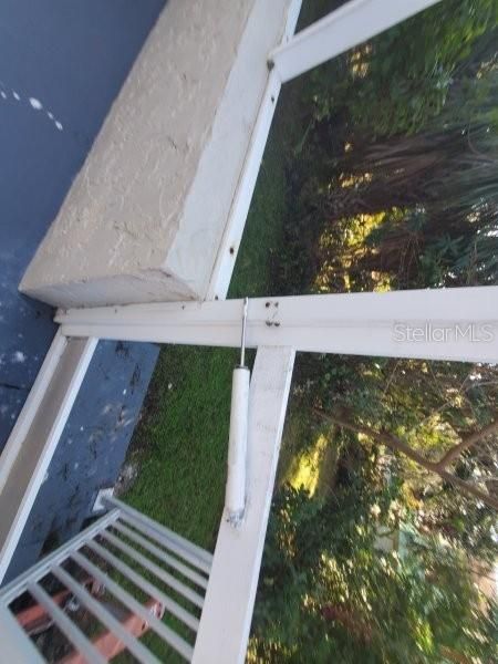 For Rent: $1,200 (1 beds, 1 baths, 850 Square Feet)
