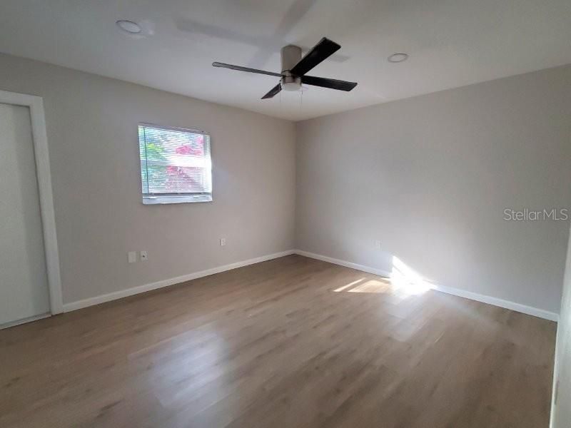 For Rent: $1,200 (1 beds, 1 baths, 850 Square Feet)