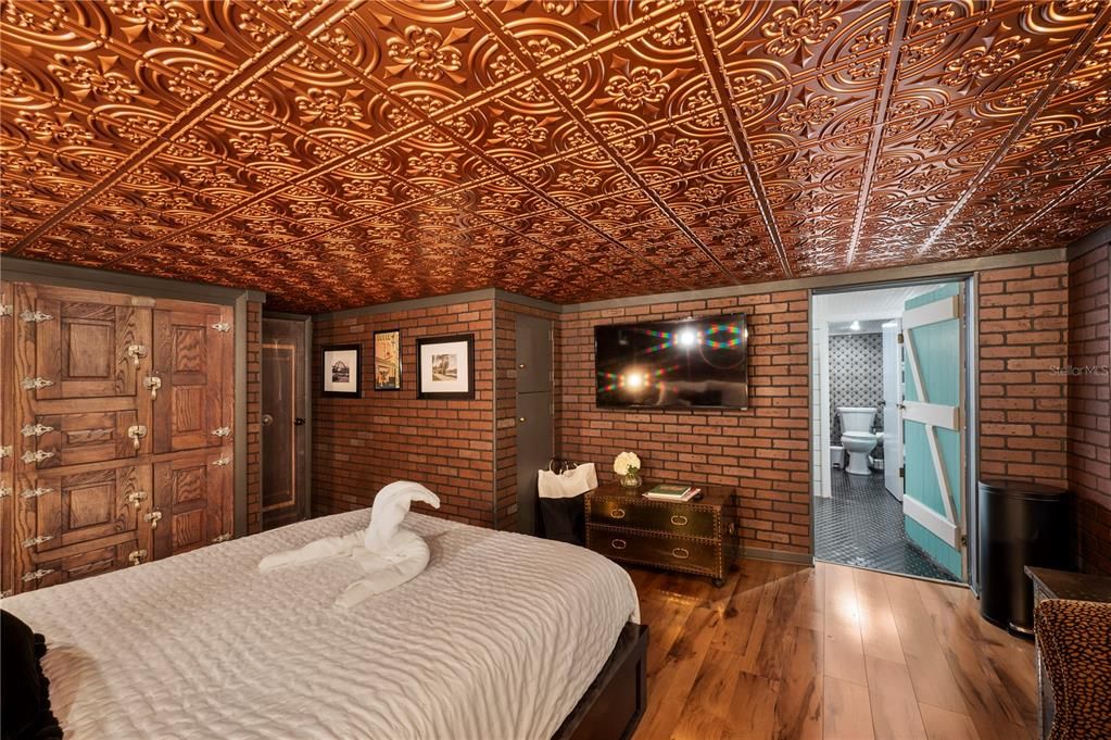 На продажу: $899,900 (4 спален, 4 ванн, 4558 Квадратных фут)