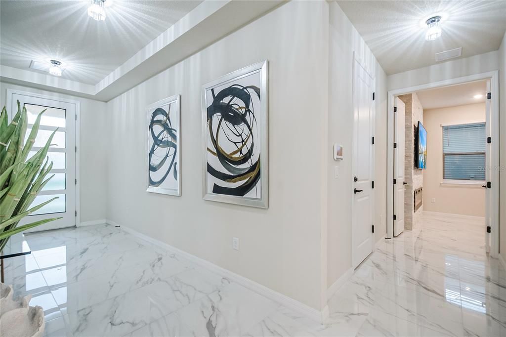 En Venta: $999,000 (5 camas, 4 baños, 3777 Pies cuadrados)