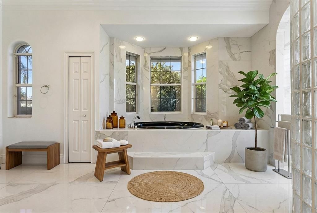 Active With Contract: $799,000 (4 beds, 3 baths, 3621 Square Feet)
