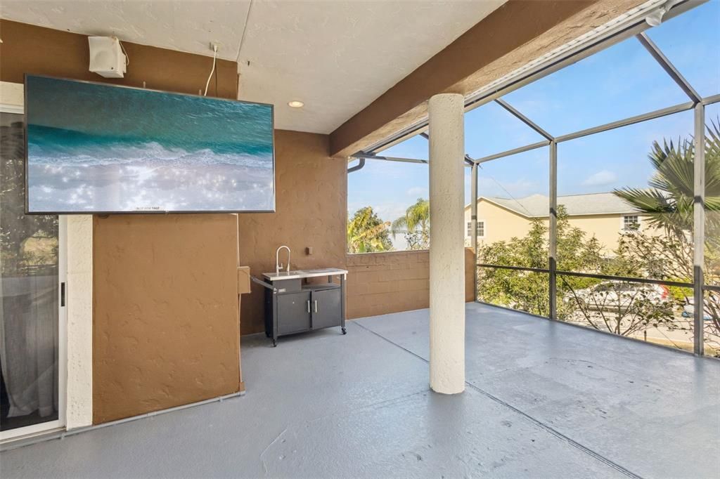 Active With Contract: $799,000 (4 beds, 3 baths, 3621 Square Feet)